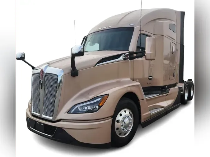 2026 Kenworth T680b15f89b590e6323876ef604fd9392082