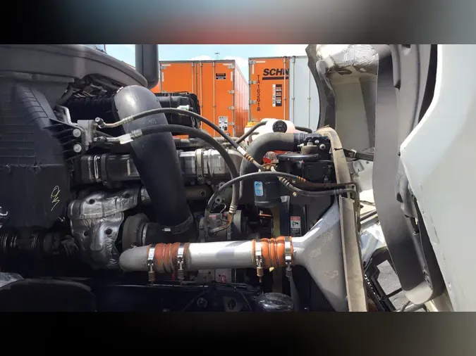 2020 Freightliner Cascadia