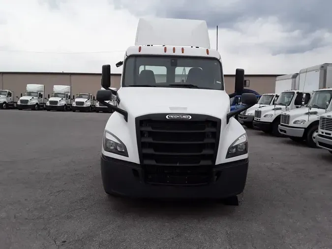 2019 FREIGHTLINER/MERCEDES CASCADIA