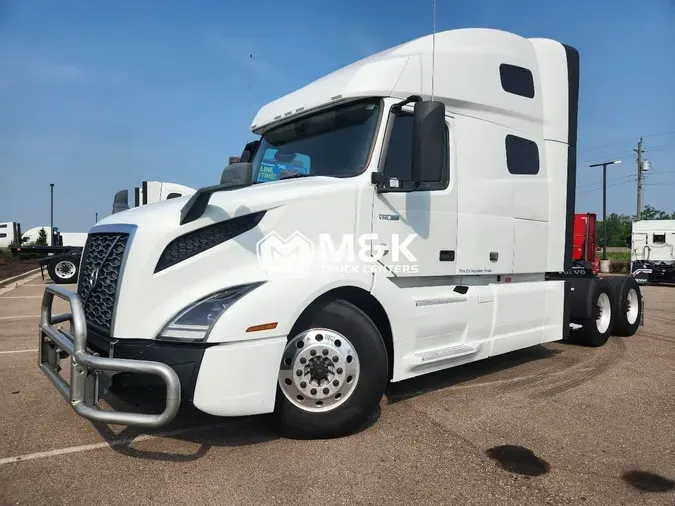 2021 VOLVO VNL64T760b165e3f1cfcbe16e2e7afe999e4691f0