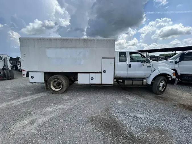 2006 FORD F650 XL