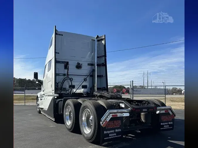 2026 VOLVO VNL64T860