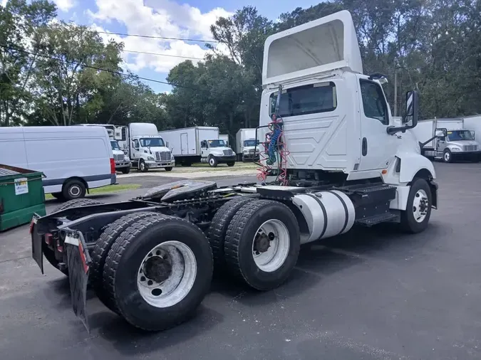 2019 NAVISTAR INTERNATIONAL LT625 DAYCAB T/A