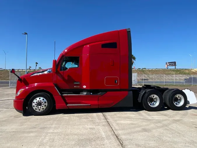 2022 Kenworth T680b173c8020987dbbf9f1aeeee62a40aee