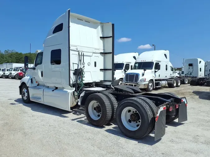 2020 NAVISTAR INTERNATIONAL LT625 SLPR CAB