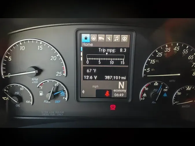 2024 Freightliner Cascadia 126