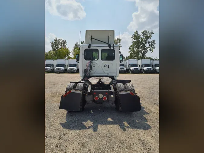 2020 FREIGHTLINER/MERCEDES NEW CASCADIA 126