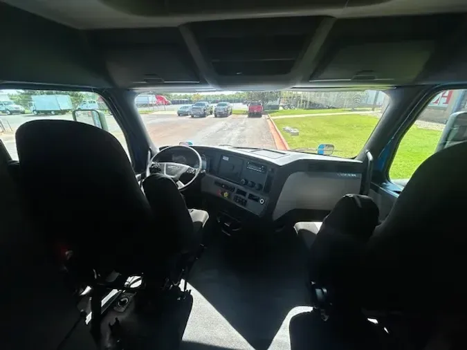 2020 FREIGHTLINER CA126b17b42c4094fa1c712aeb6e291afba61