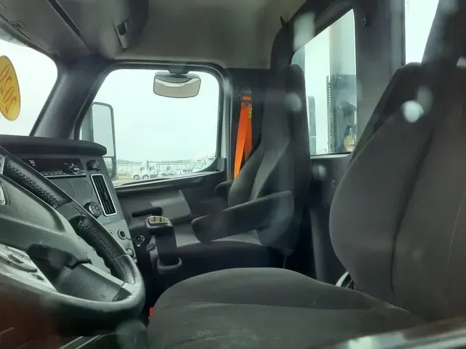 2020 FREIGHTLINER NEW CASCADIA PX12664