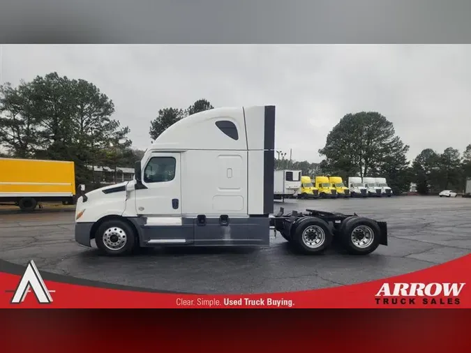 2023 FREIGHTLINER CA126