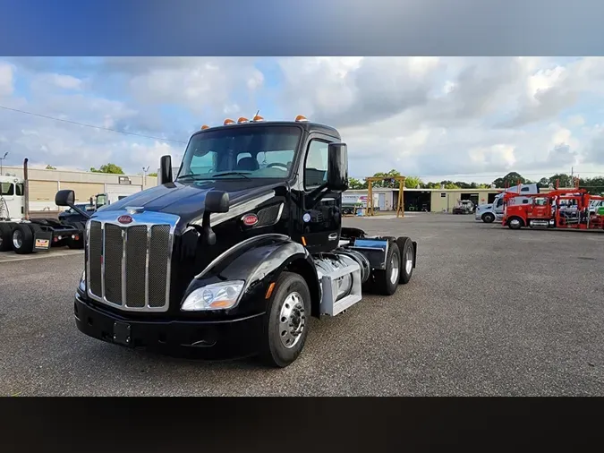 2021 Peterbilt 579