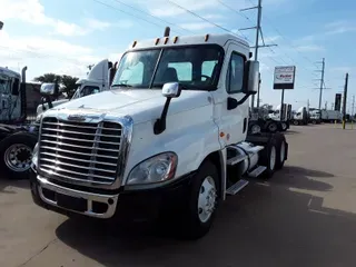 2015 Freightliner CASCADIA 125