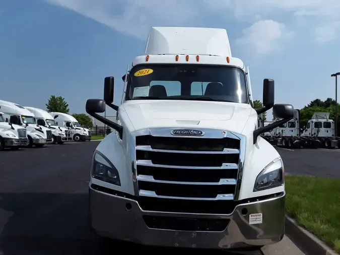 2021 FREIGHTLINER NEW CASCADIA PX12664