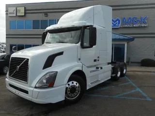 2018 VOLVO VNL64T430