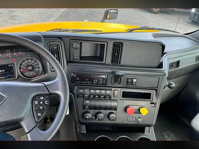 2019 INT LT625 6x4