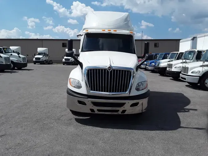 2020 NAVISTAR INTERNATIONAL LT625 SLPR CAB