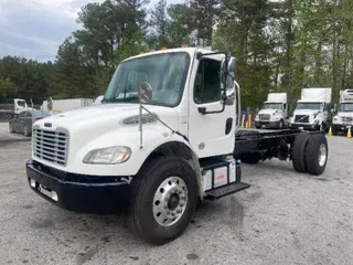 2018 FREIGHTLINER M2