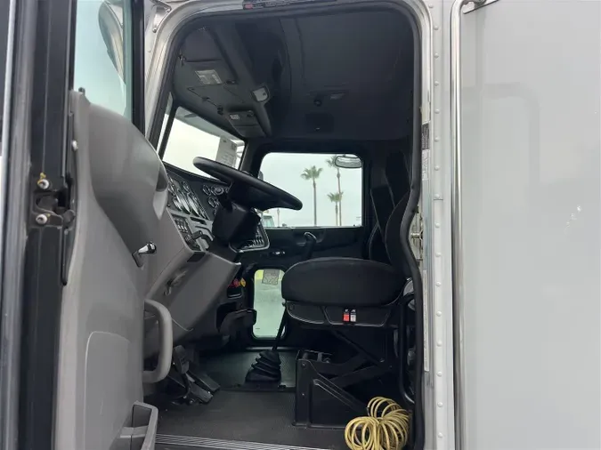 2018 Peterbilt 389