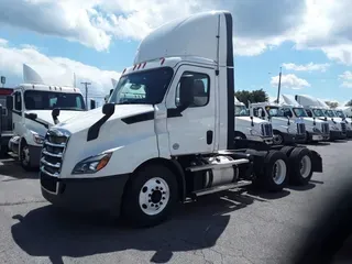 2020 FREIGHTLINER NEW CASCADIA 116