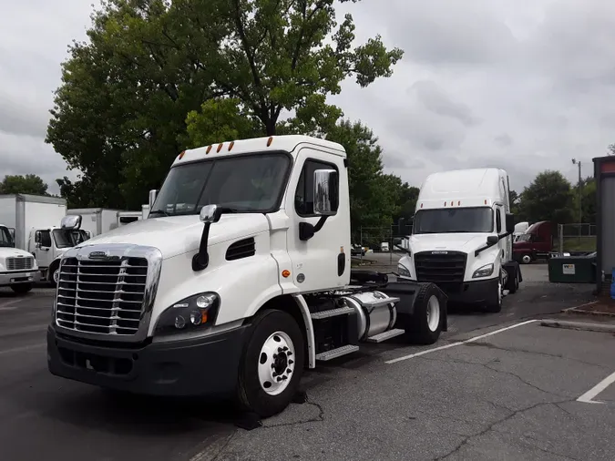 2018 FREIGHTLINER/MERCEDES CASCADIA 113b19cbc821f8283103d96523b1faa34e9