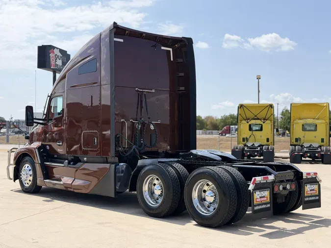 2024 Kenworth T680b19e09dfdd36e8d8e4aea20c213bcee8