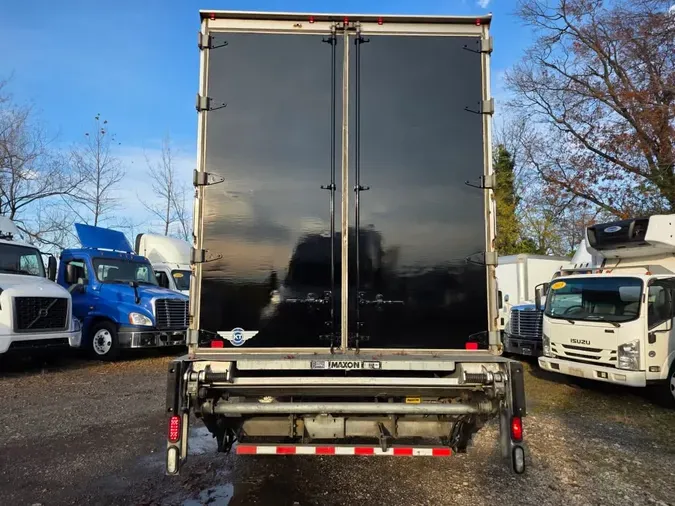 2019 FREIGHTLINER/MERCEDES M2 106