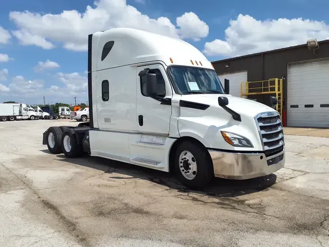 2019 FREIGHTLINER NEW CASCADIA PX12664