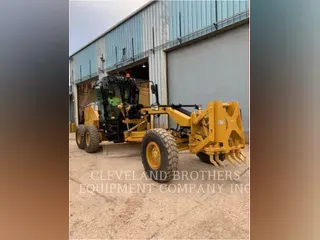 2019 CATERPILLAR 120