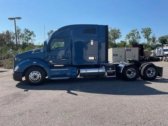 2021 Kenworth T680