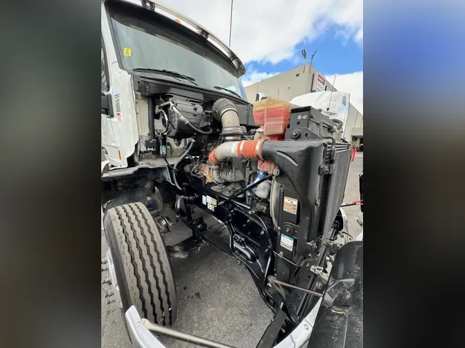 2019 Peterbilt 579