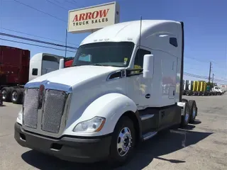 2017 KENWORTH T680