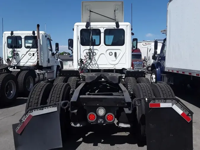 2020 FREIGHTLINER CASCADIA 125