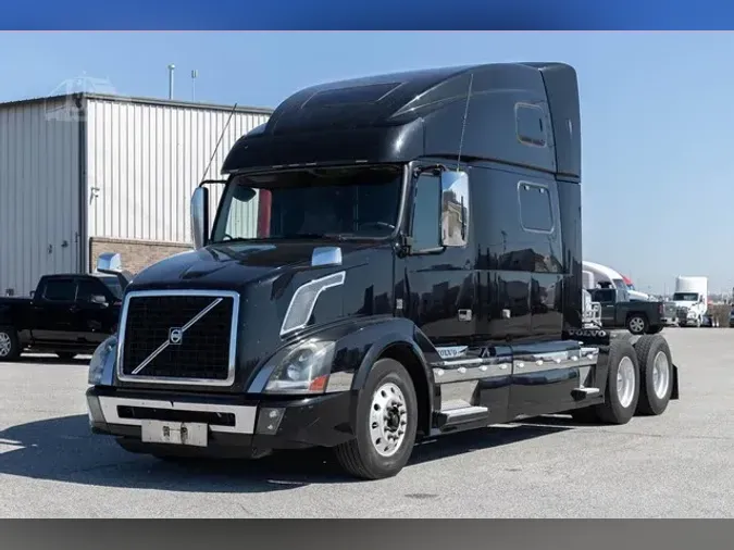 2017 VOLVO VNL64T760b1b2f910563921c745dbeb8eb5a5f9ec