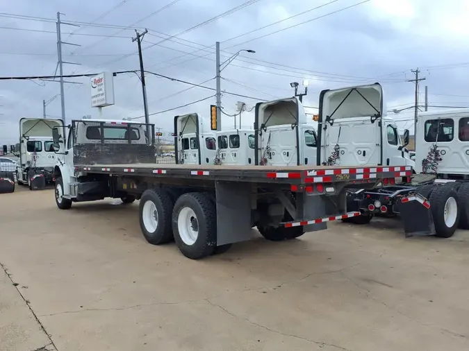 2018 FREIGHTLINER/MERCEDES M2 106