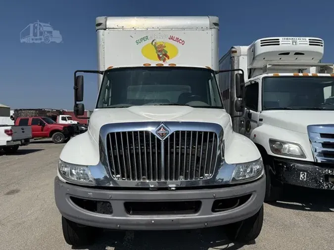 2012 INTERNATIONAL DURASTAR 4300