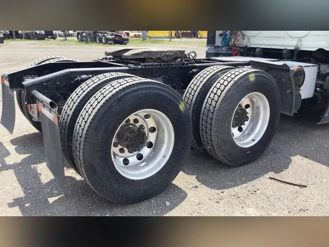 2020 Freightliner Cascadia 126b1b84ed4e6571a56dd0b0de7206cffe8
