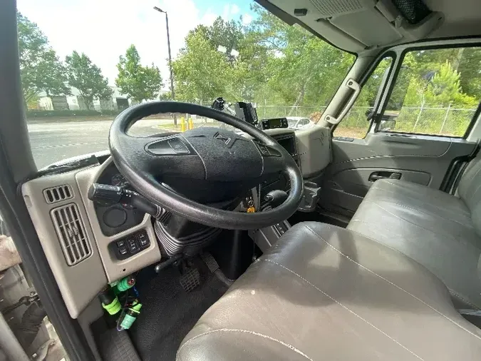 2018 International 4300