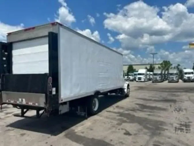 2014 Freightliner M2 106