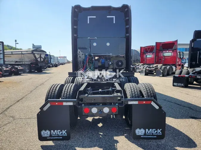 2021 KENWORTH T680