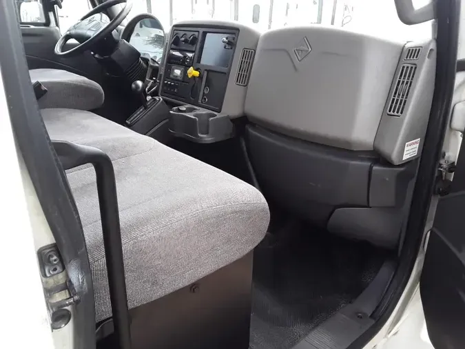 2019 NAVISTAR INTERNATIONAL 4300