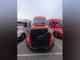 2026 VOLVO VNL64T860