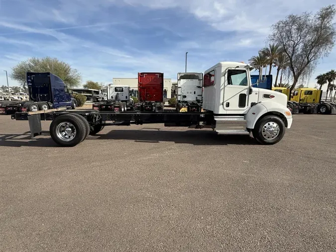 2019 Peterbilt 337