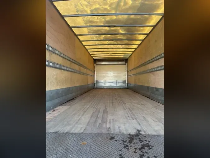 2019 FREIGHTLINER/MERCEDES M2 106
