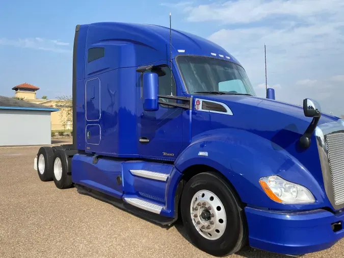 2021 Kenworth T680