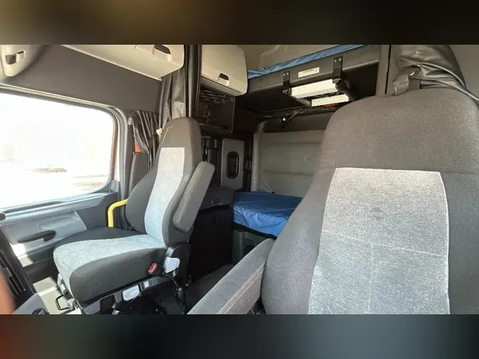 2022 Freightliner Cascadia 126b1cf5167c14d327563b2a67c31c56a70