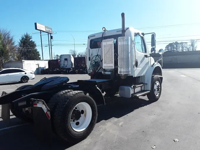 2017 FREIGHTLINER/MERCEDES M2 106