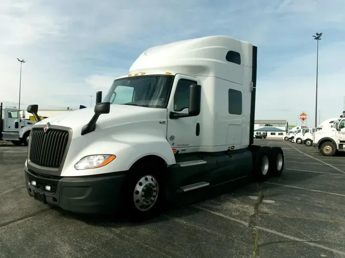 2022 International LT625b1d1ab5188982a0151ff836bb89a0983