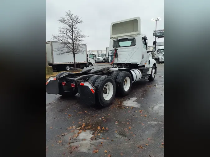 2019 NAVISTAR INTERNATIONAL LT625 DAYCAB T/A