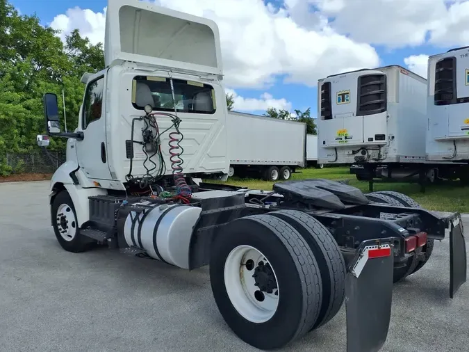 2018 NAVISTAR INTERNATIONAL RH613 DAYCAB T/A