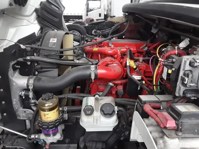 2017 FREIGHTLINER M2 106